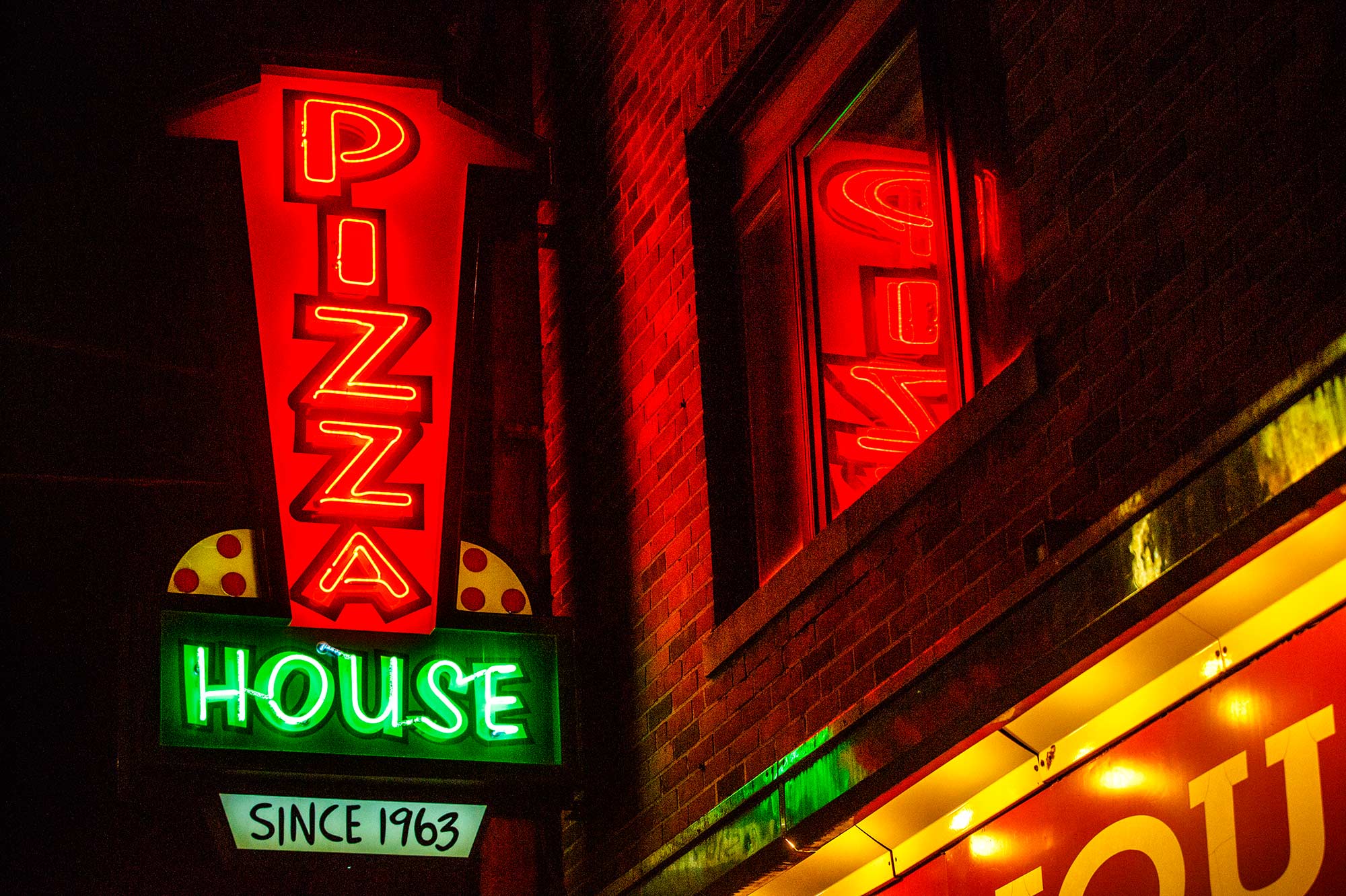 Pizza House, New Haven, CT - 7/6