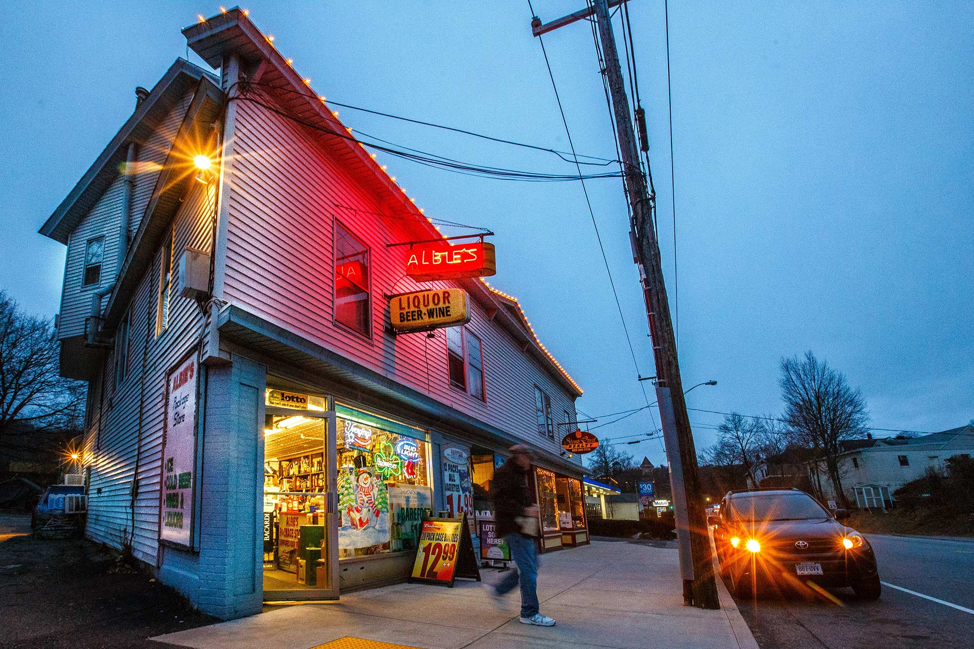 Albie's Package Store, Thomaston, CT, 12/8/14